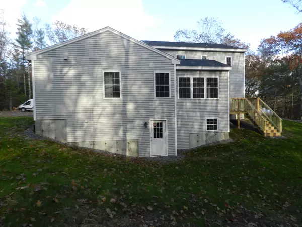 Westbrook, ME 04092,614 Methodist RD