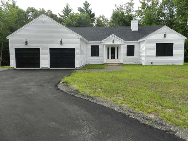 210 Boundary RD, Standish, ME 04084