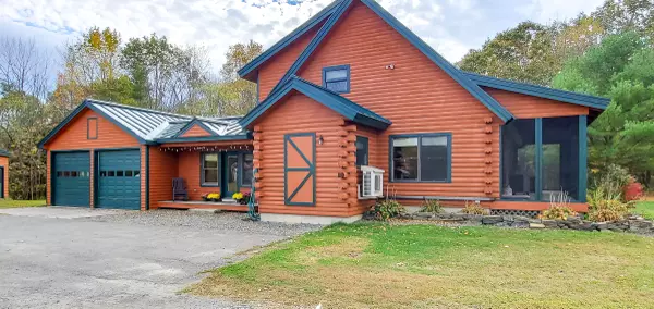 Sidney, ME 04330,45 Sadler DR