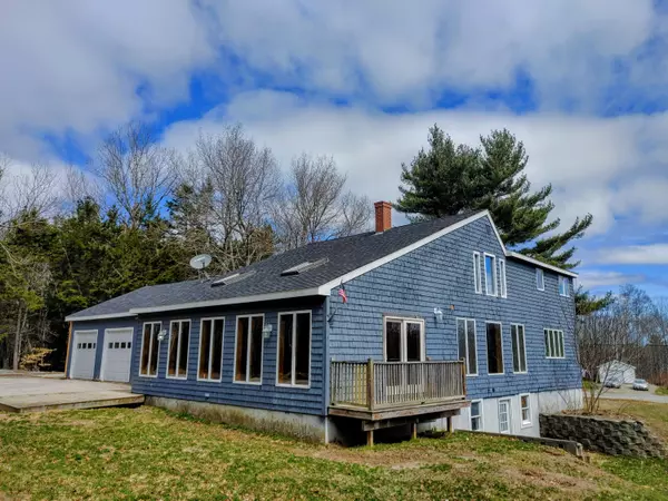 Verona Island, ME 04416,81 E Side DR