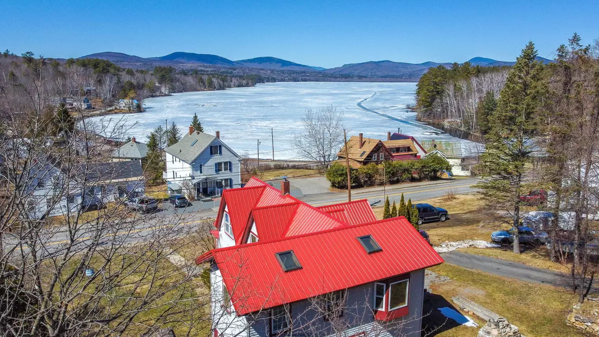 Wilton, ME 04294,61 Main ST