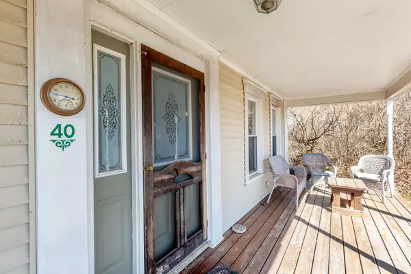 Richmond, ME 04357,40 River RD