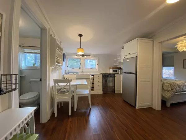 Ogunquit, ME 03907,17 Glen AVE #C