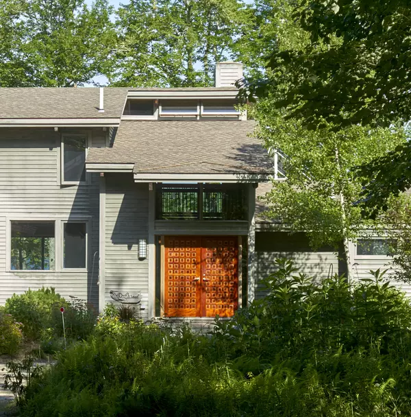 Surry, ME 04684,13 Hawthorne LN