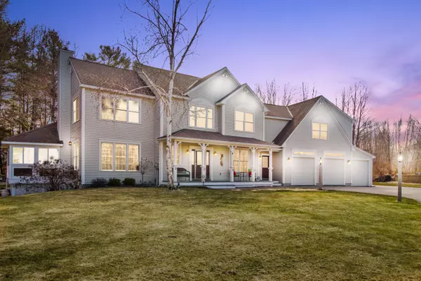 Gray, ME 04039,4 Divot DR