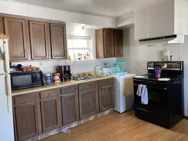 Waterville, ME 04901,61 Water ST