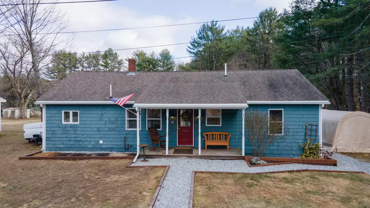 Lewiston, ME 04240,8 Jolin ST