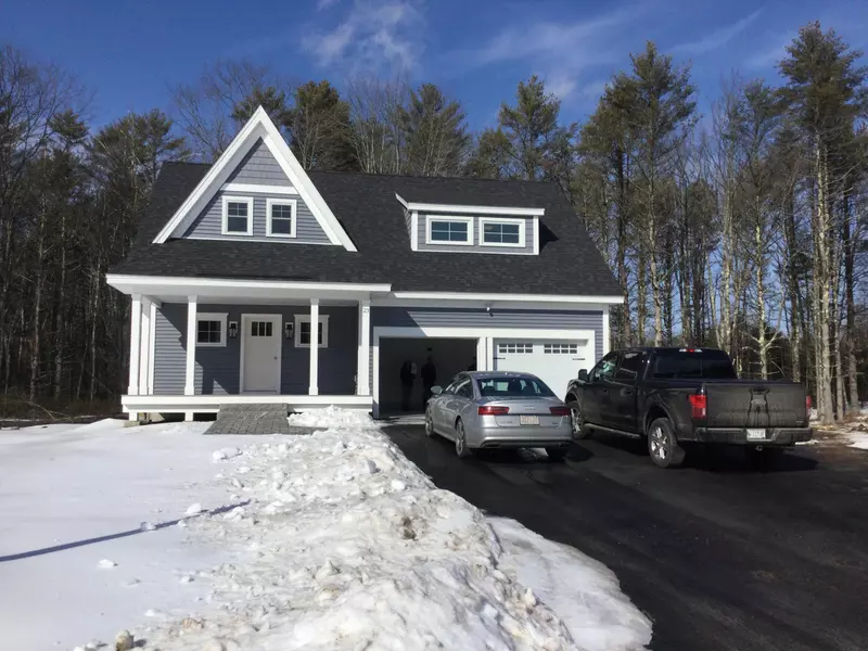 23 Conservation Drive, Kennebunk, ME 04043