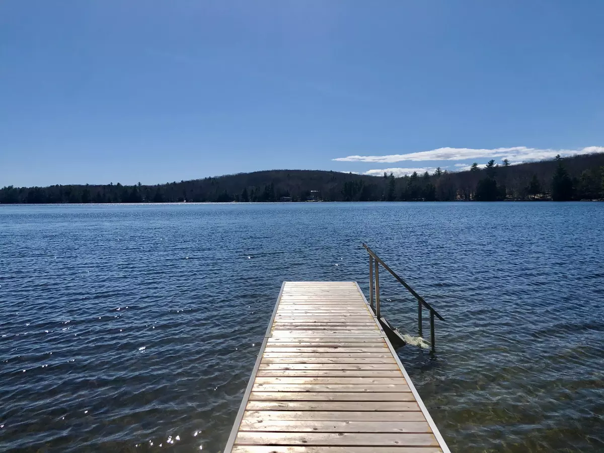 Lyman, ME 04002,73 Goodell WAY