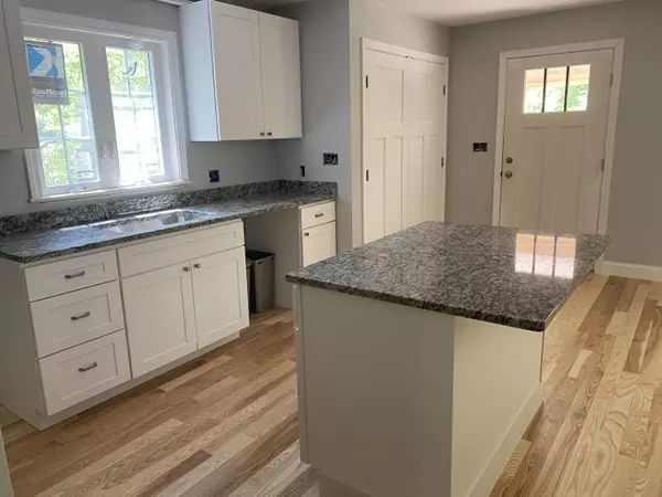 Naples, ME 04055,35 Escott WAY