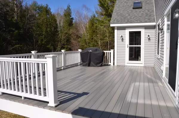 Minot, ME 04258,31 Jeffrey RD