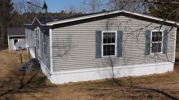 Waldoboro, ME 04572,81 Jackson RD