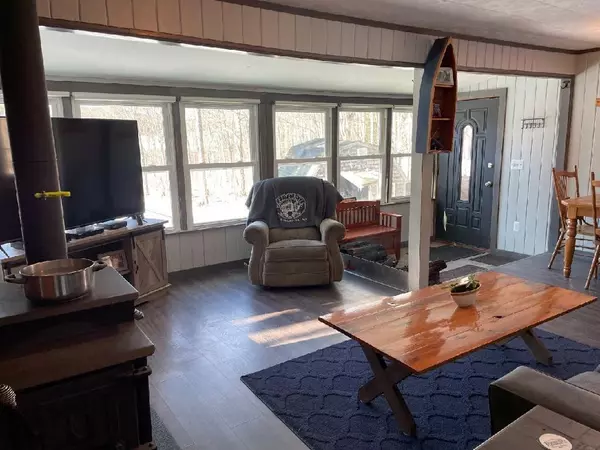 Waldoboro, ME 04572,3442 Washington RD