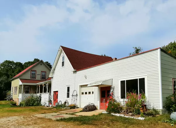 Wilton, ME 04294,1033 US-2