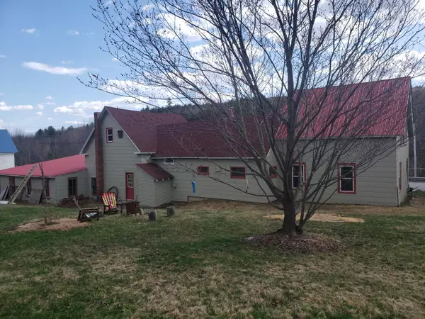 1033 US-2, Wilton, ME 04294