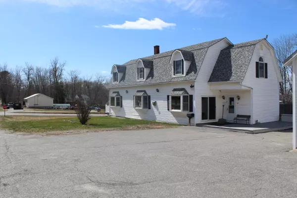 60 School House RD, Orland, ME 04472