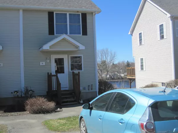 Milford, ME 04461,25 River Village Drive