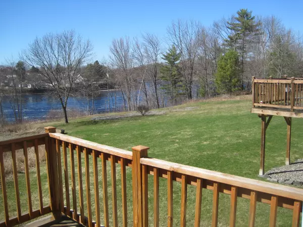 Milford, ME 04461,25 River Village Drive