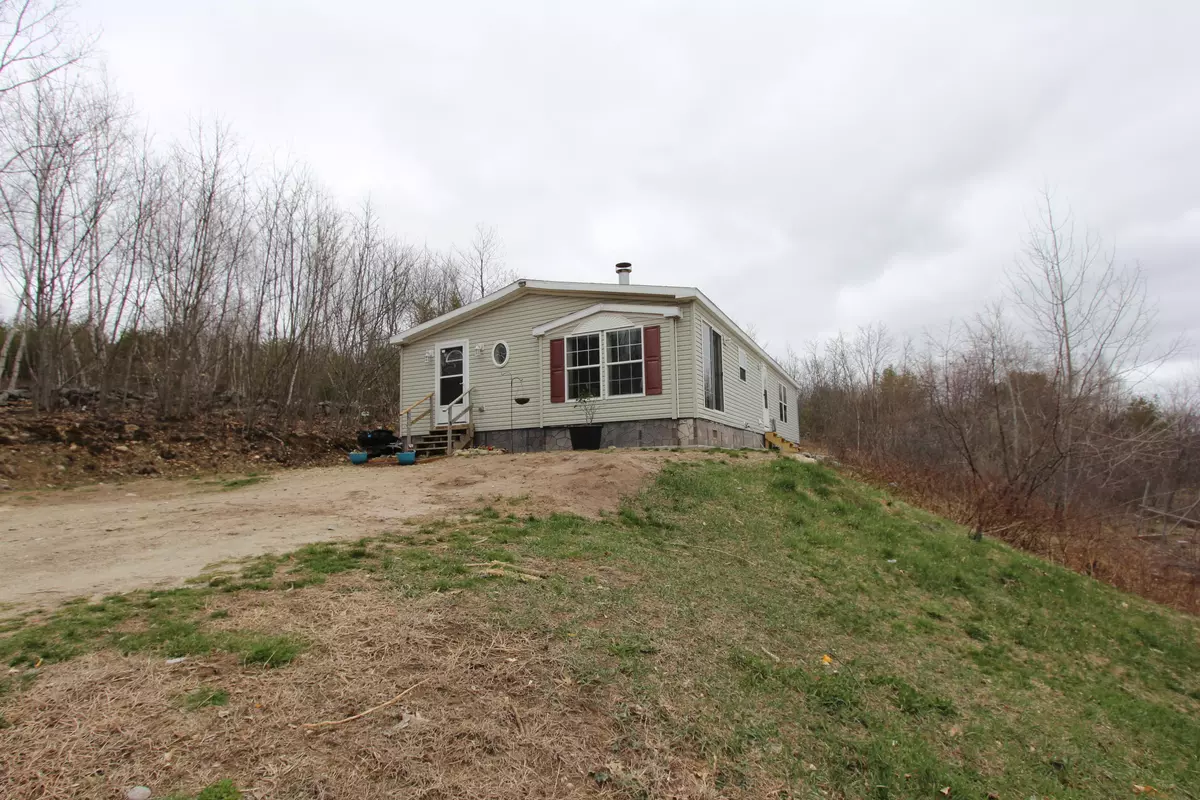 Pittston, ME 04345,311 Palmer RD