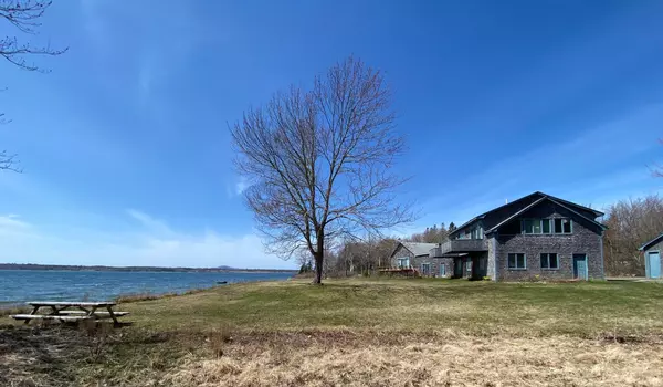 Trenton, ME 04605,54 Rothry RD