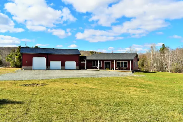 Saint Albans, ME 04971,227 Bigelow Road