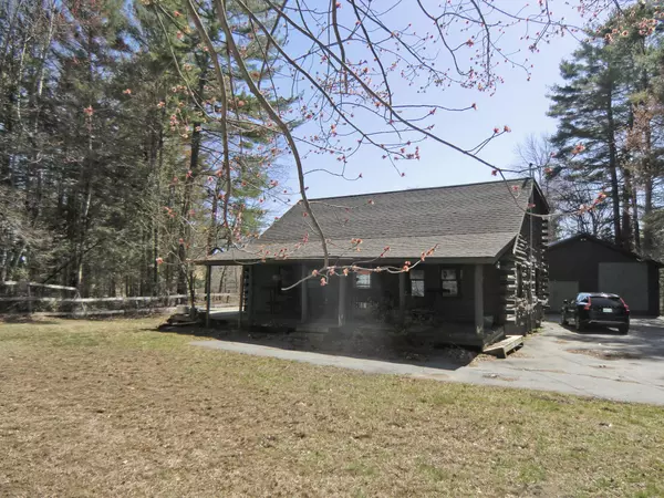 Vassalboro, ME 04989,175 Gray RD