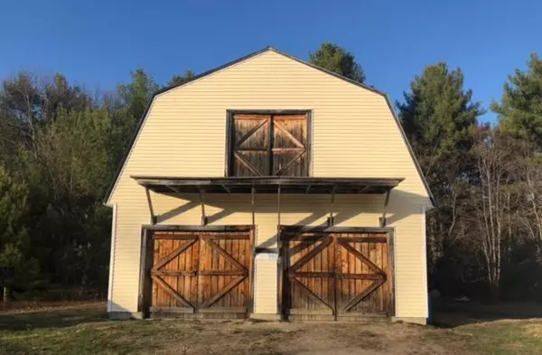 Oxford, ME 04270,6 Karen DR