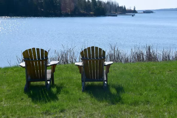 Sedgwick, ME 04676,144 Byards Point RD