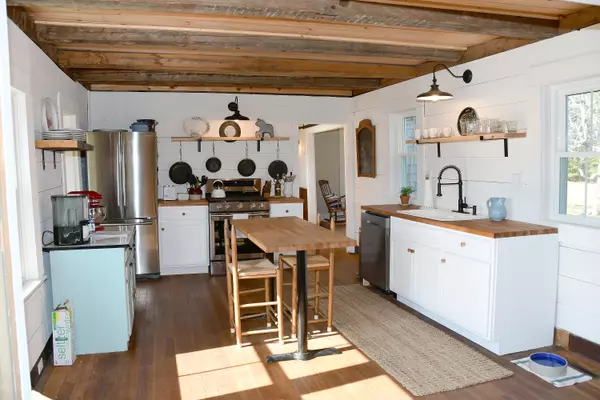 Sedgwick, ME 04676,144 Byards Point RD