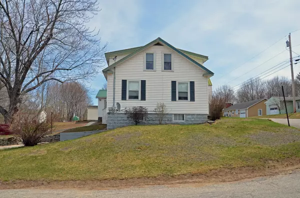 Norway, ME 04268,2 Nevers AVE