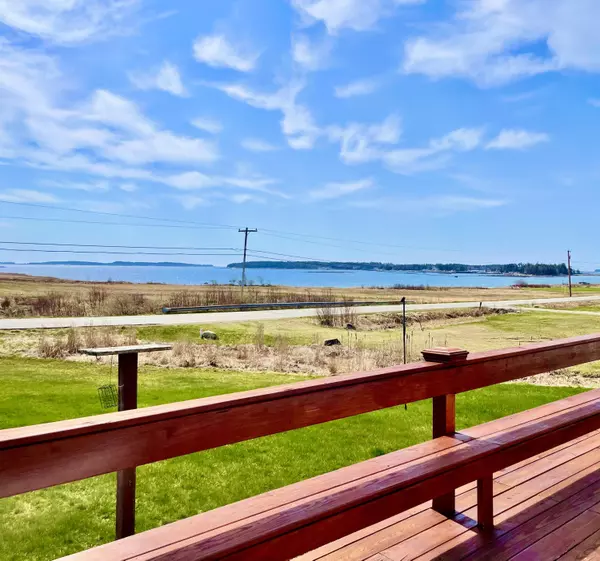 South Thomaston, ME 04858,313 Waterman Beach RD