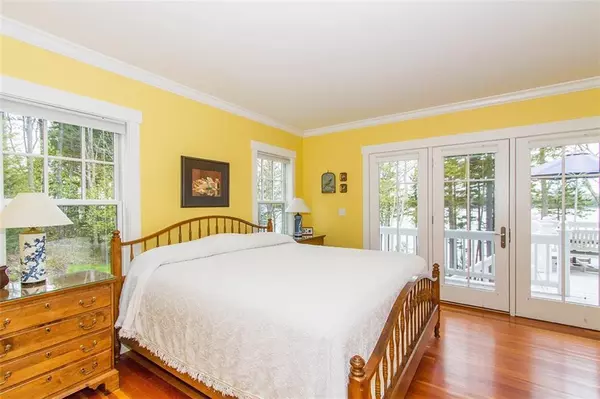 Saint George, ME 04860,127 Treasure Point RD