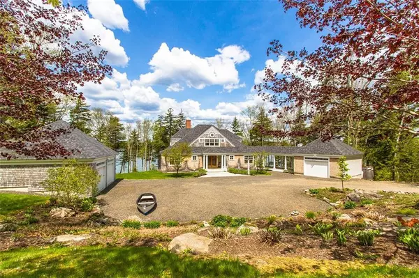 127 Treasure Point RD, Saint George, ME 04860