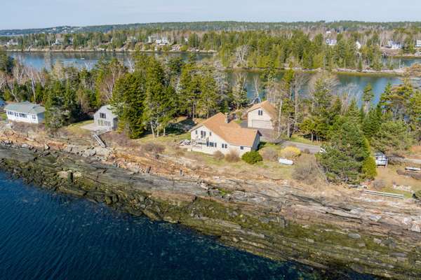 421 Long Point RD, Harpswell, ME 04079