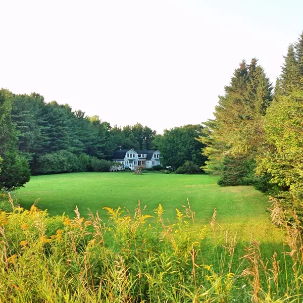 264 Lang Hill RD, Palmyra, ME 04965