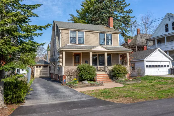 11 Bancroft ST, Portland, ME 04102