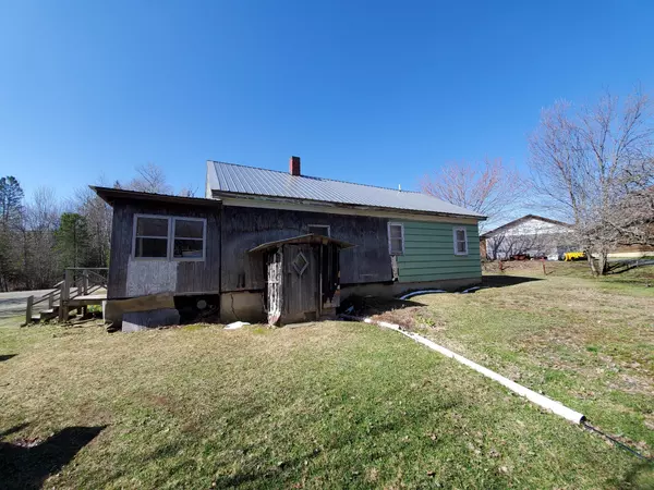 Medway, ME 04460,67 Powersville RD