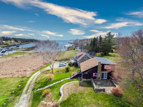 20 Whale Watch RD, Harpswell, ME 04066