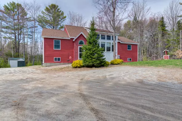 58 Collinsbrook RD, Brunswick, ME 04011