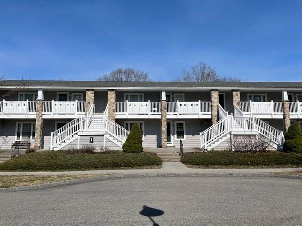 272 Mills RD #1E, Kennebunkport, ME 04046