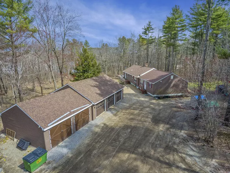 3 Abby LN, Litchfield, ME 04350