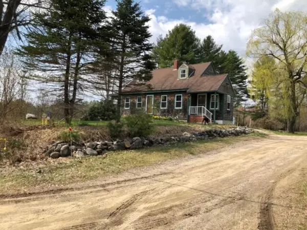 Hollis, ME 04042,834 River RD