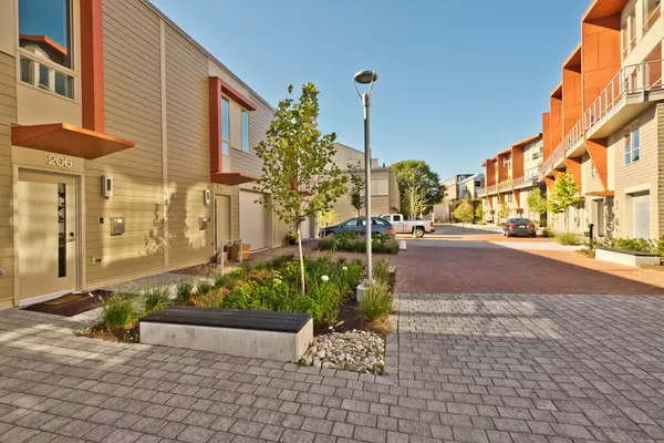 203 Sheridan ST, Portland, ME 04101