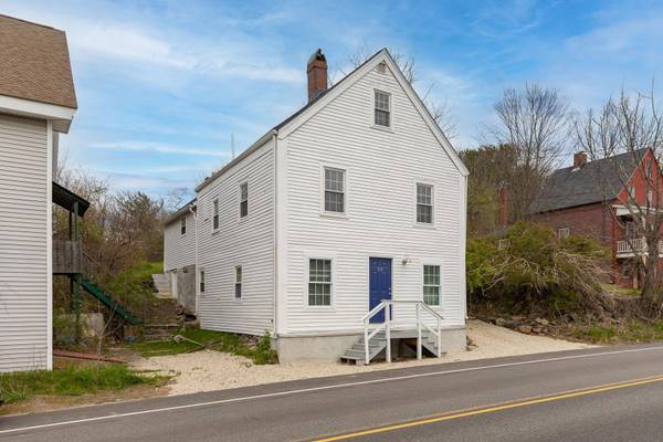 22 Bridge ST, Kittery, ME 03904