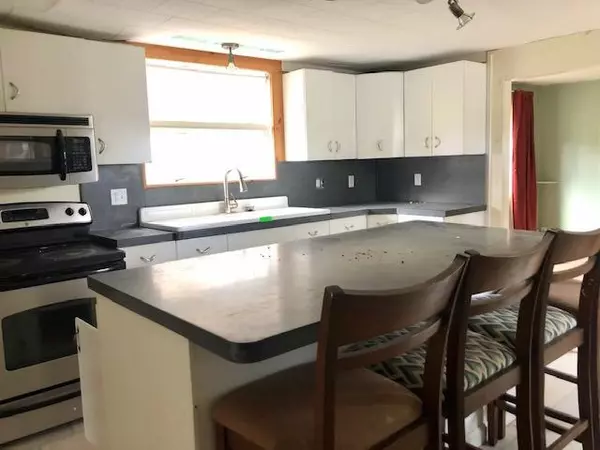 Old Town, ME 04468,613 Main ST