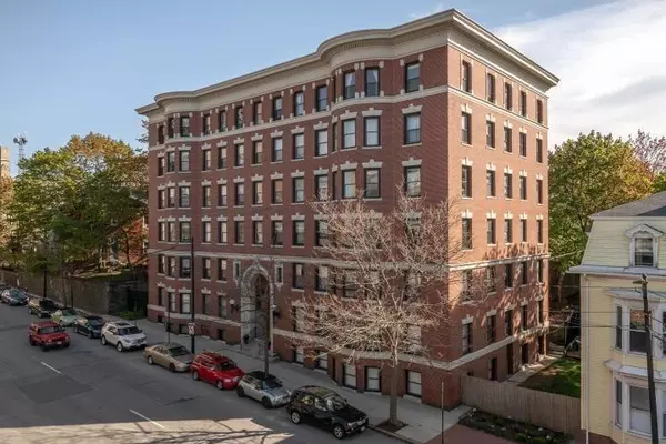 Portland, ME 04101,180 High ST #20