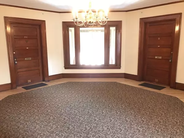 Portland, ME 04101,180 High ST #20