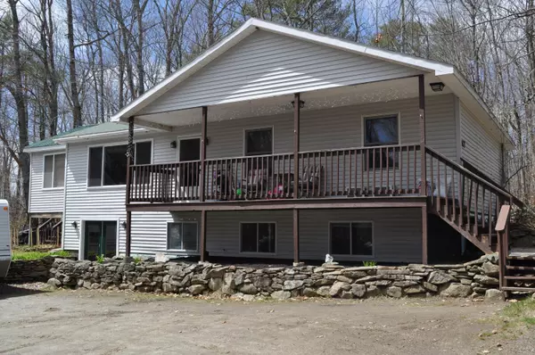 677 Hallowell RD, Chelsea, ME 04330