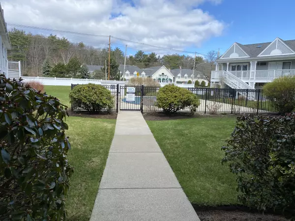 Ogunquit, ME 03907,444 Main ST #105