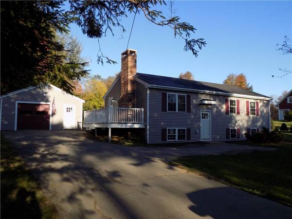 119 W Main ST, Searsport, ME 04974